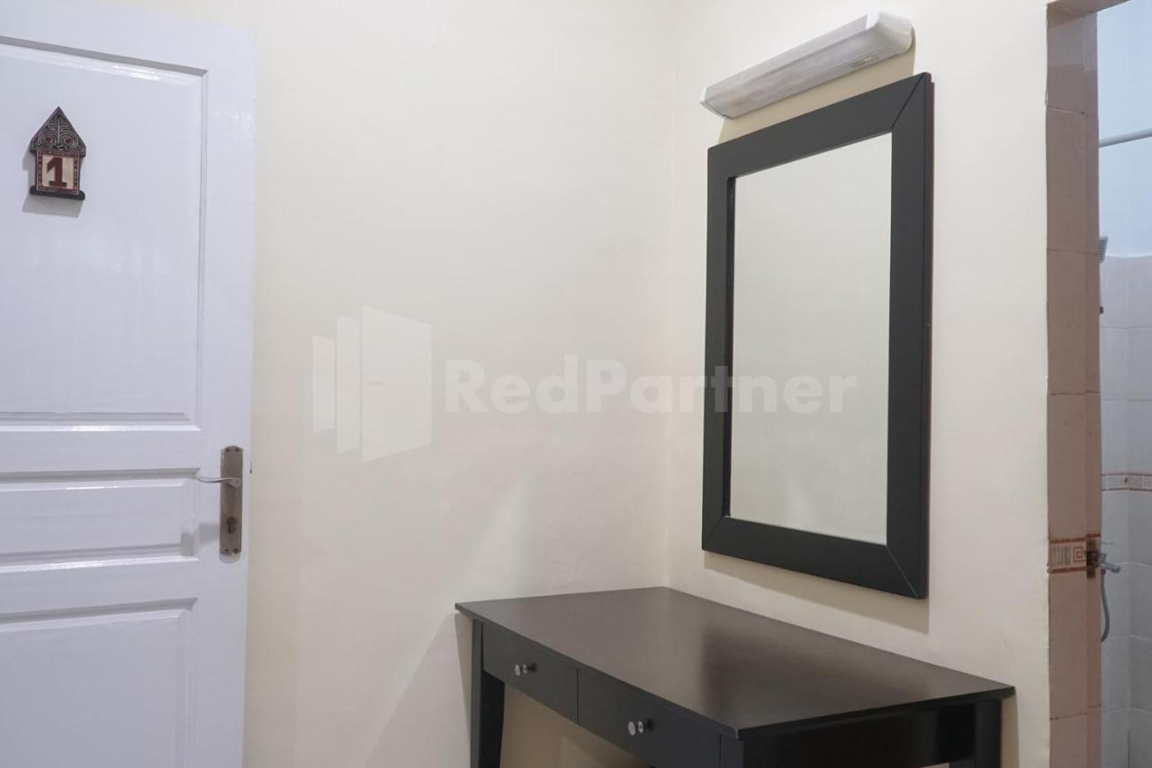 Carolina Transit Otel Medan Dış mekan fotoğraf