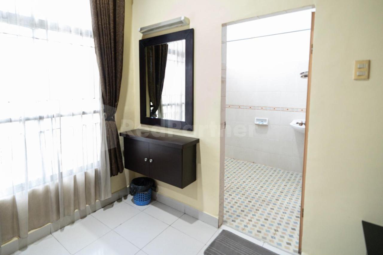 Carolina Transit Otel Medan Dış mekan fotoğraf