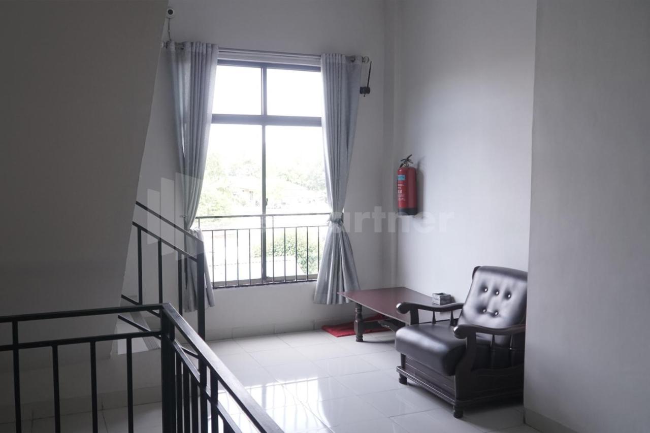 Carolina Transit Otel Medan Dış mekan fotoğraf