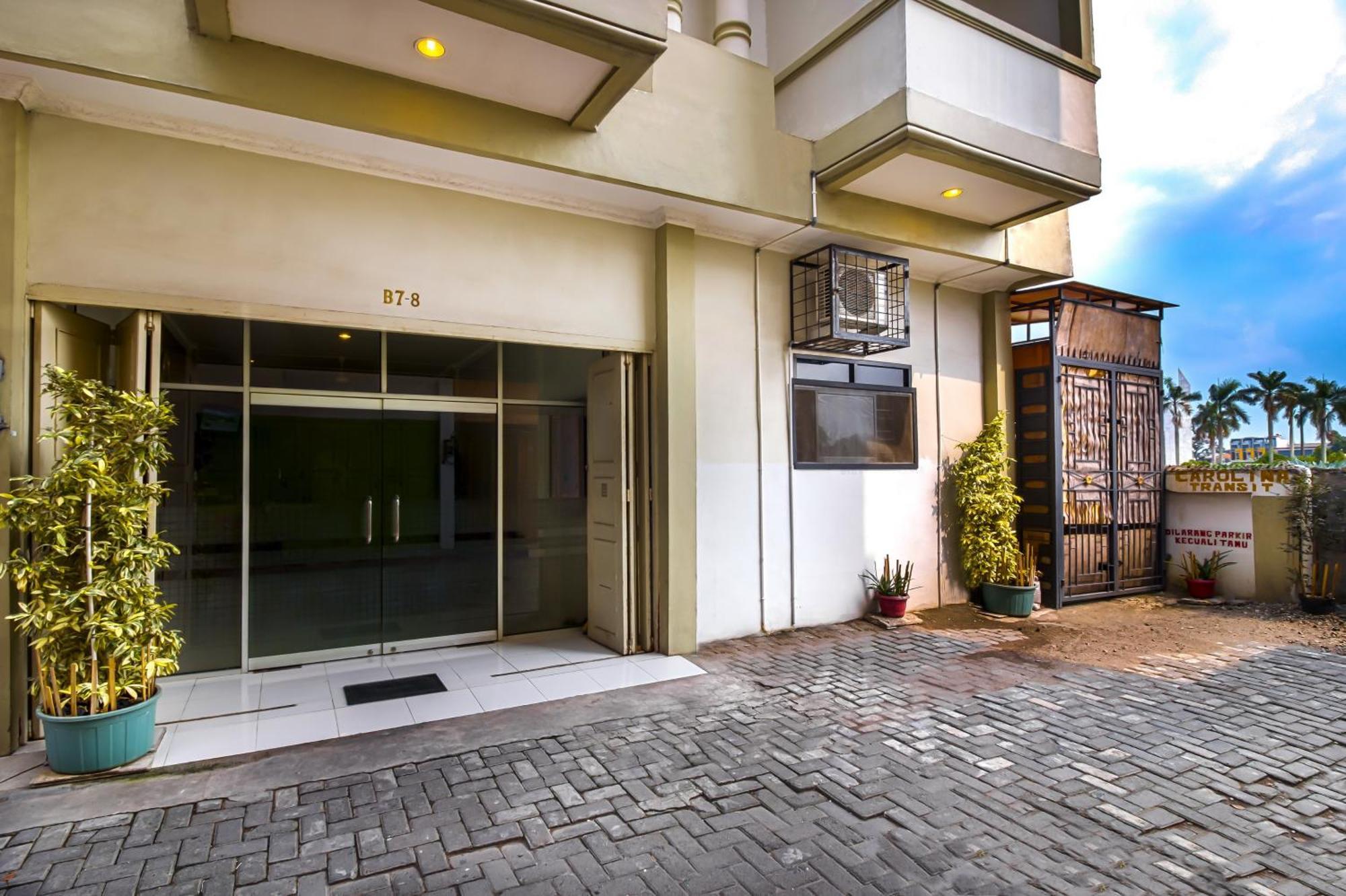 Carolina Transit Otel Medan Dış mekan fotoğraf