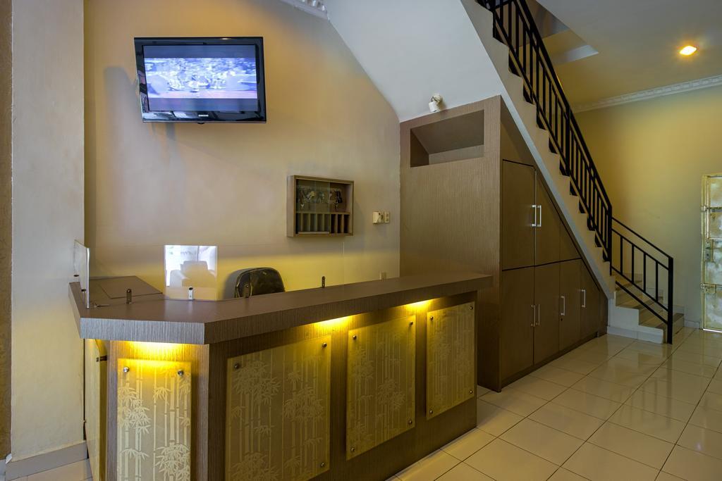 Carolina Transit Otel Medan Dış mekan fotoğraf