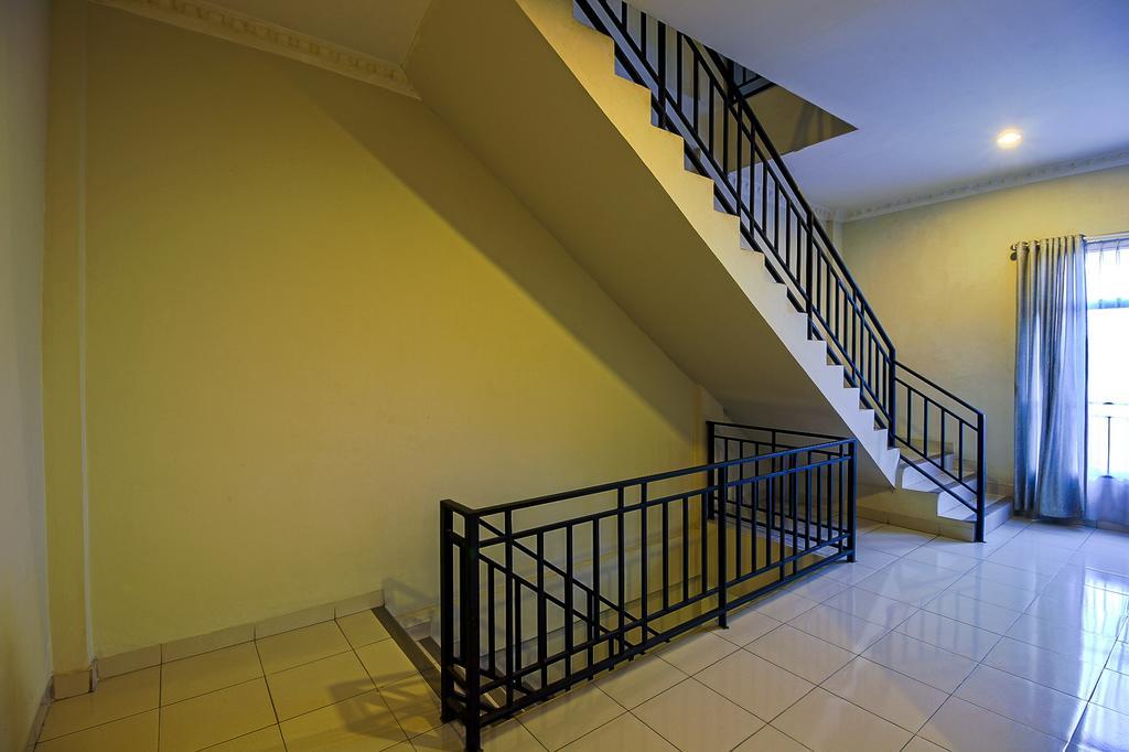 Carolina Transit Otel Medan Dış mekan fotoğraf